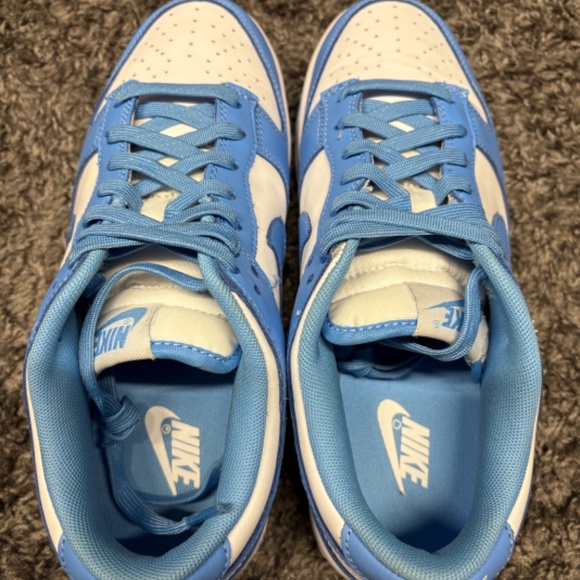 Nike Dunk Low UNC Style # DD1391-102 Men's Size 9 University Blue White - Picture 4 of 7